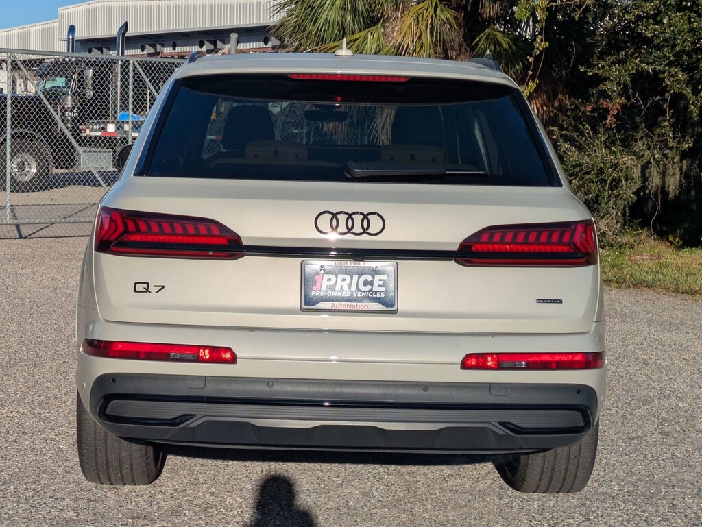 Used 2023 Audi Q7 45 Premium SUV