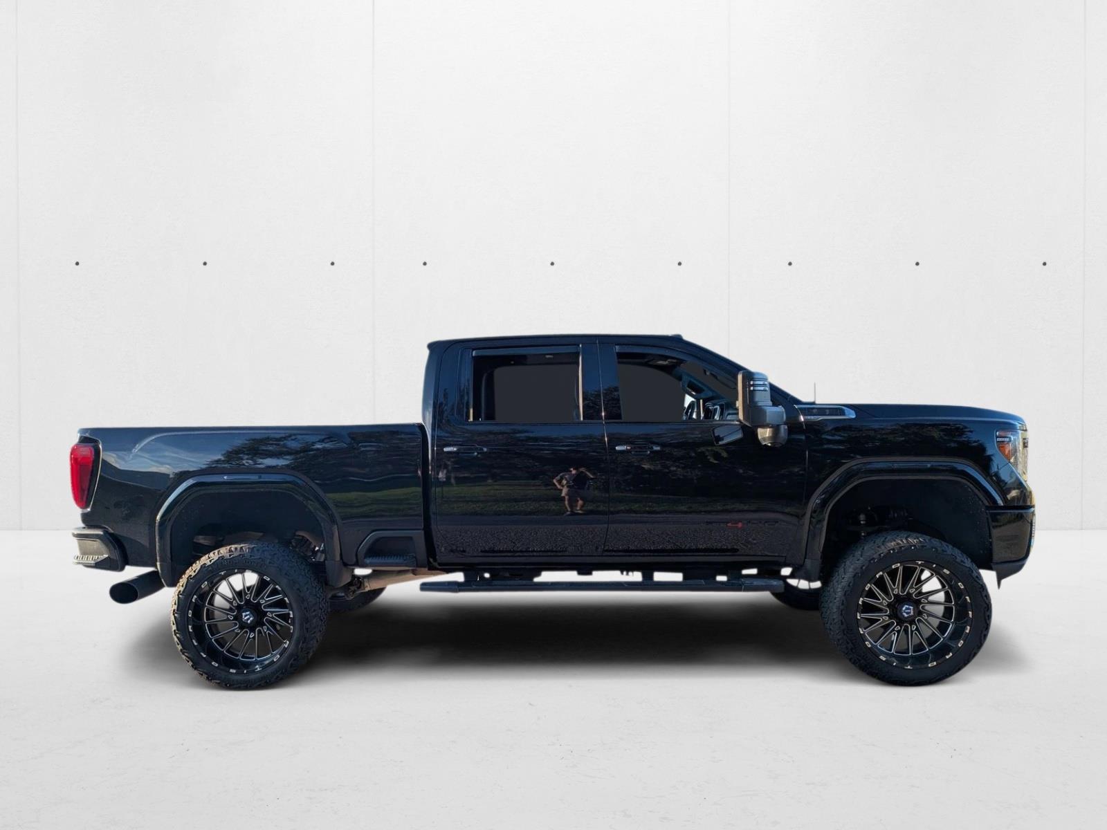2020 Gmc Sierra 2500 HD AT4 photo 2
