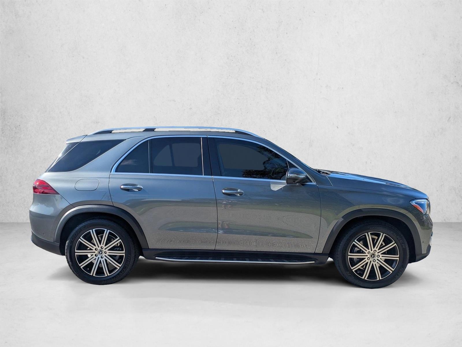 2025 Mercedes Benz GLE 350 4MATIC photo 4