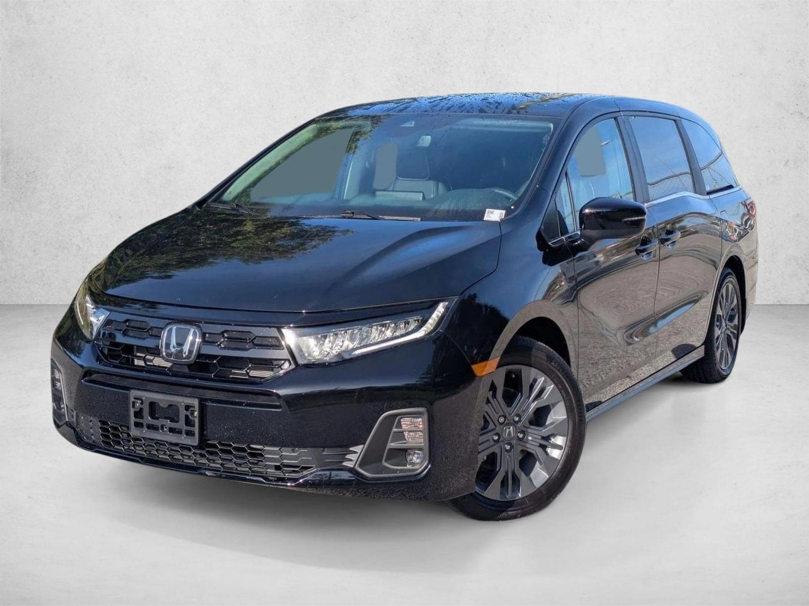 2025 Honda Odyssey Touring's photo