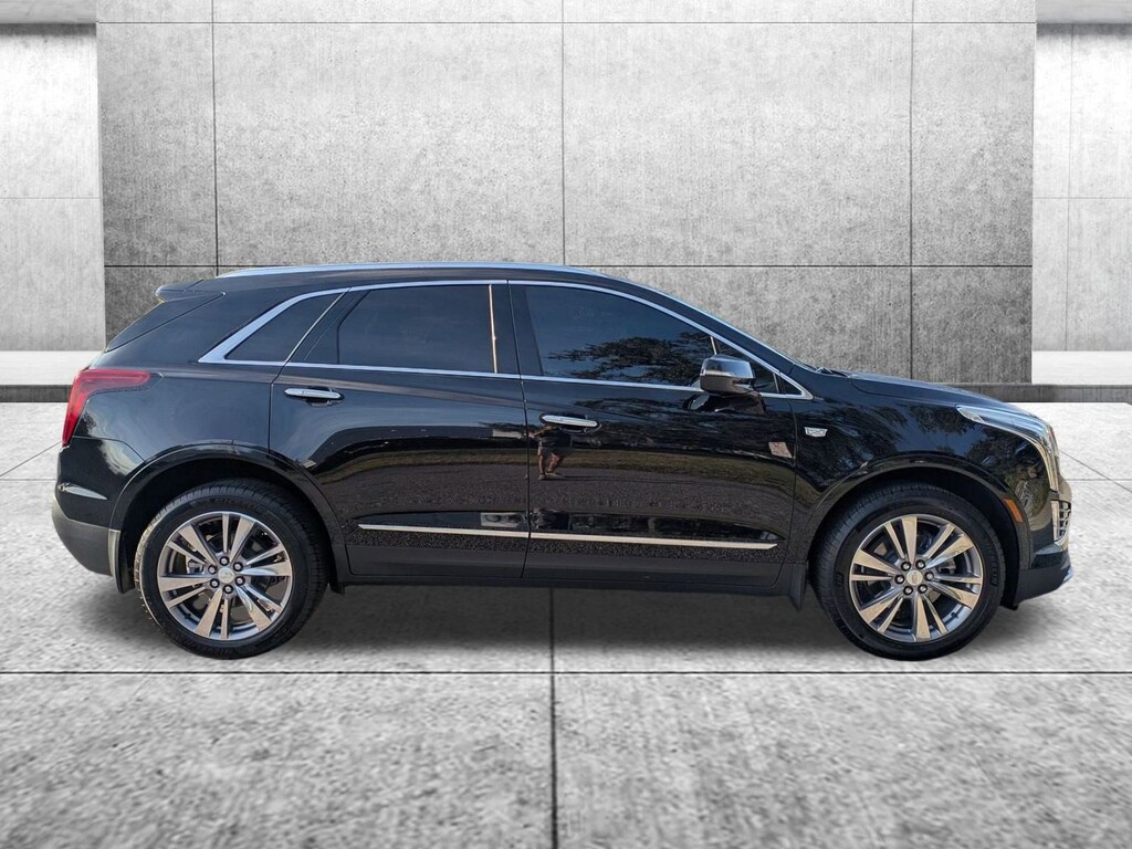 Used 2024 CADILLAC XT5 Premium Luxury SUV