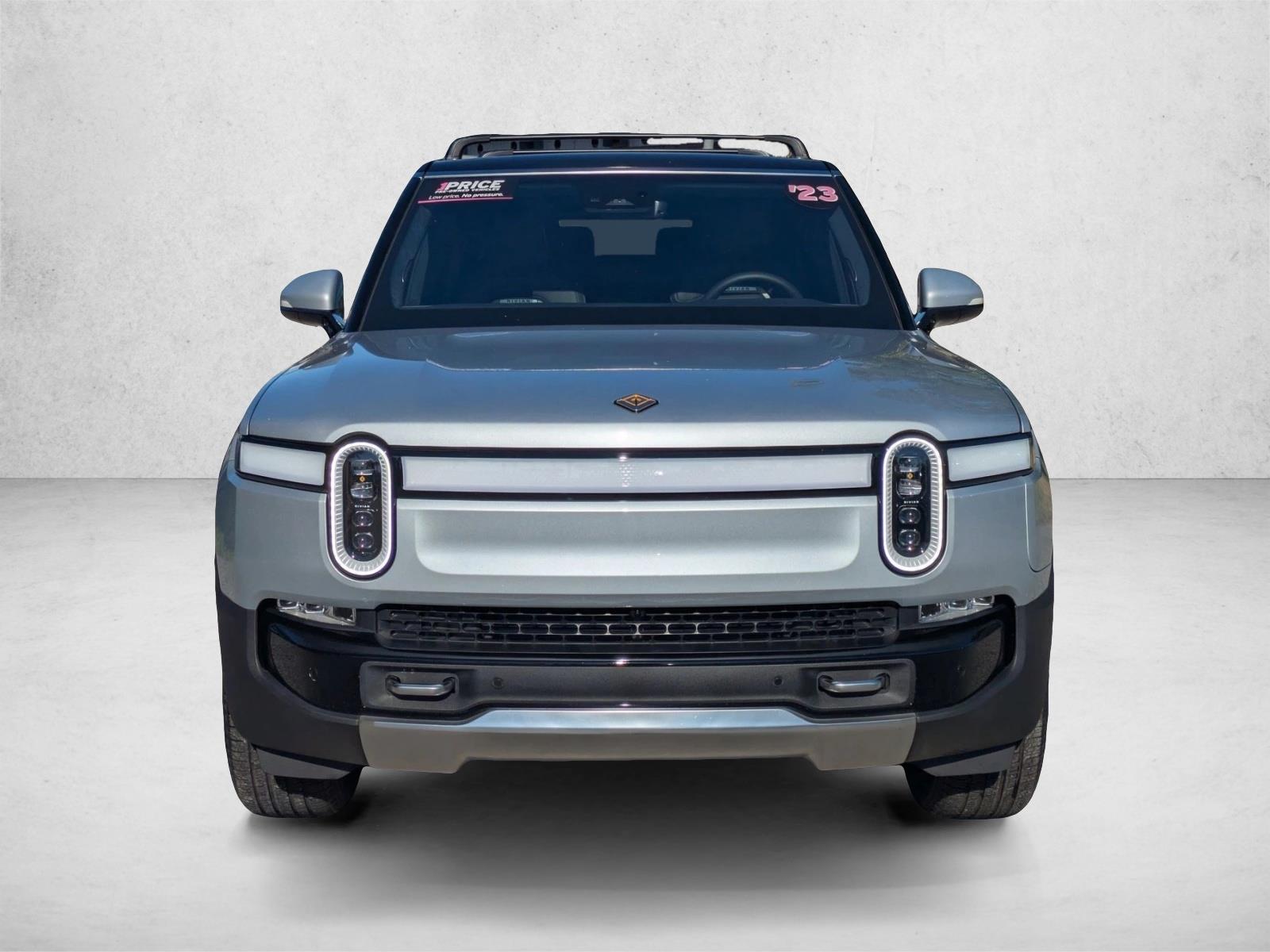 2023 Rivian R1S Adventure photo 2