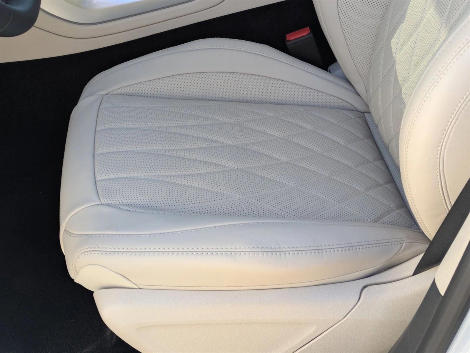 2026 Mercedes Benz GLE AMG 53 photo 3