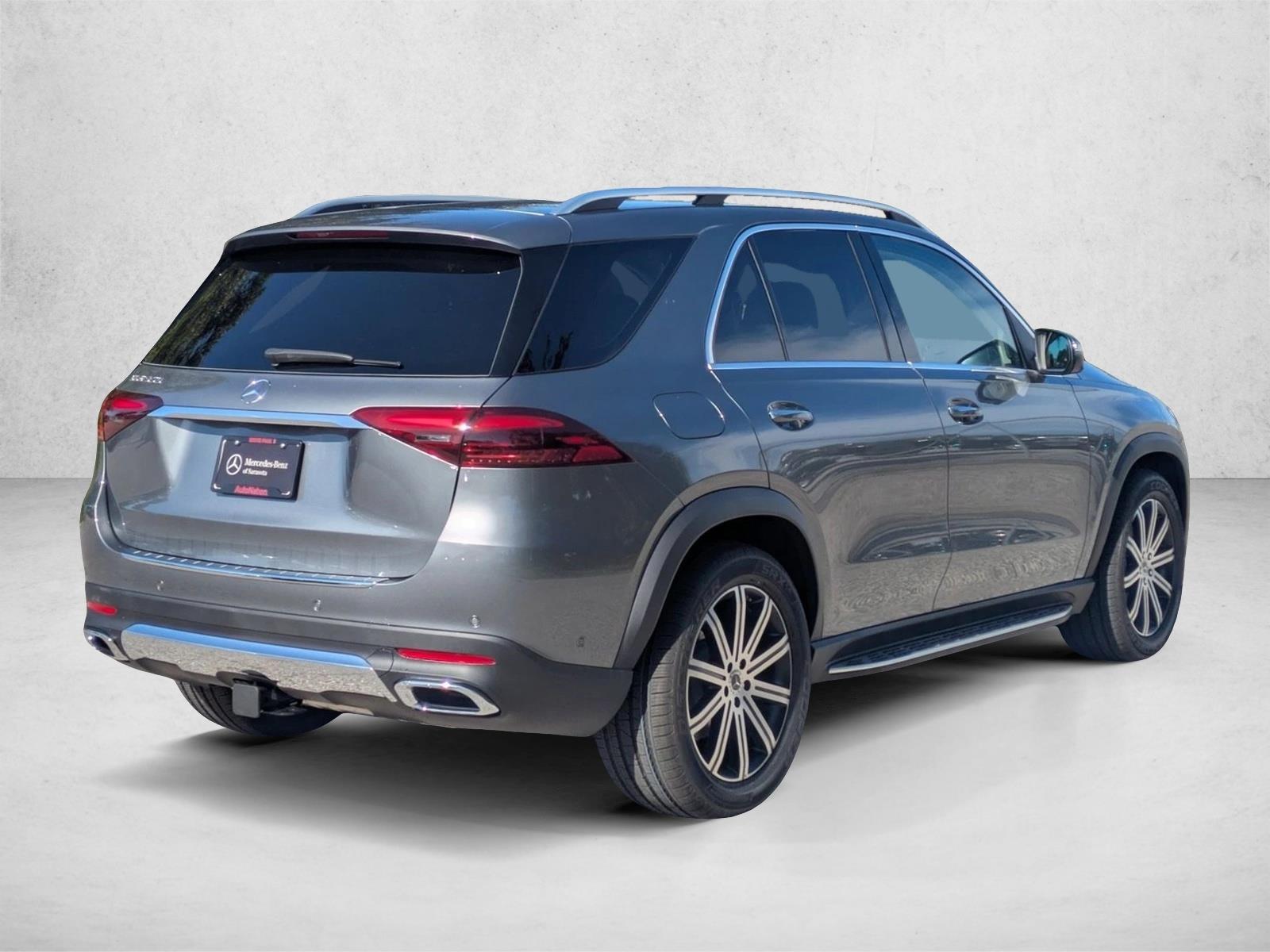 2025 Mercedes Benz GLE 350 4MATIC photo 2
