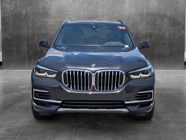 Used 2022 BMW X5 40i with VIN 5UXCR4C00N9J55333 for sale in Sarasota, FL