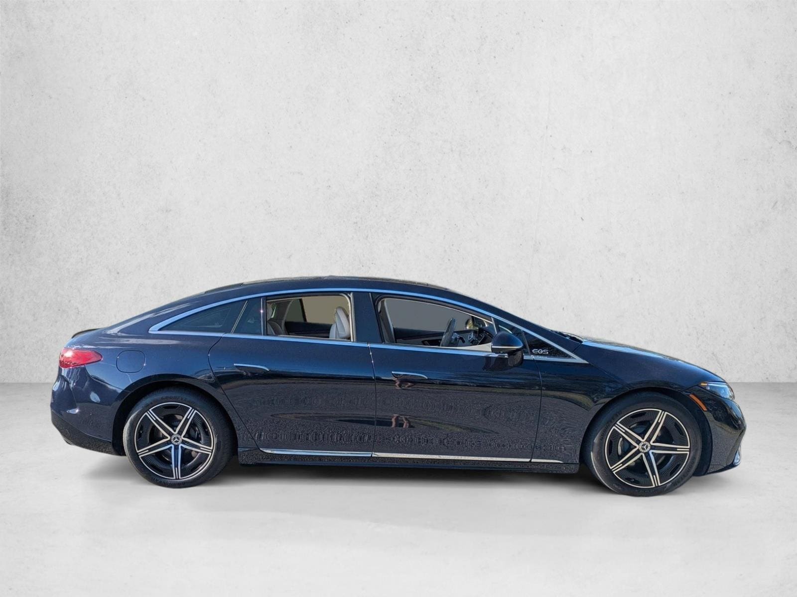 Used 2023 Mercedes-Benz EQS Base with VIN W1KCG2DB1PA030649 for sale in Sarasota, FL