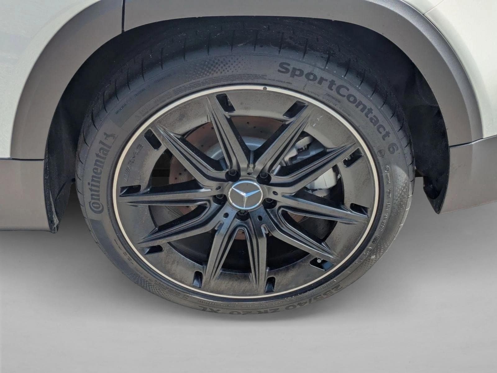 2026 Mercedes-Benz GLB AMG GLB 35 - Photo 10