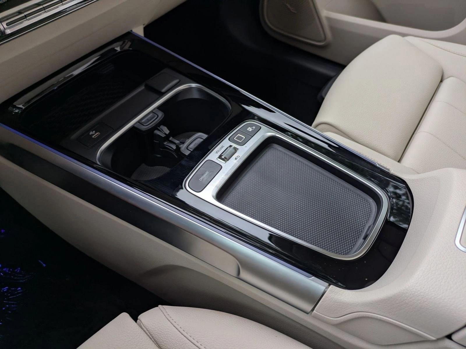 2026 Mercedes-Benz GLB GLB 250 - Photo 12