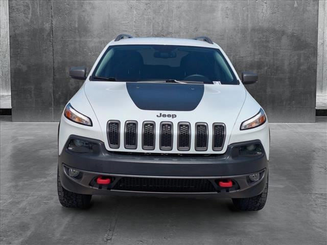 Used 2017 Jeep Cherokee Trailhawk with VIN 1C4PJMBS6HW568084 for sale in Sarasota, FL