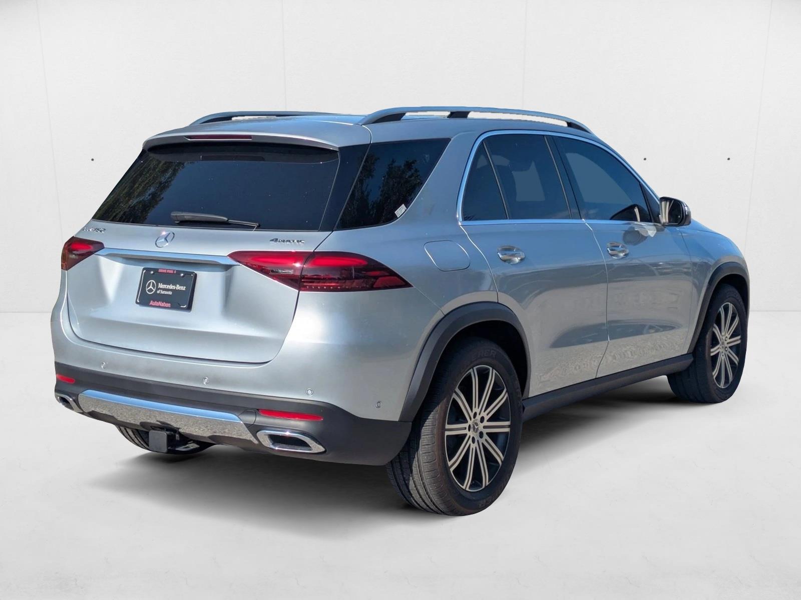 2025 Mercedes Benz GLE 450 4MATIC photo 2