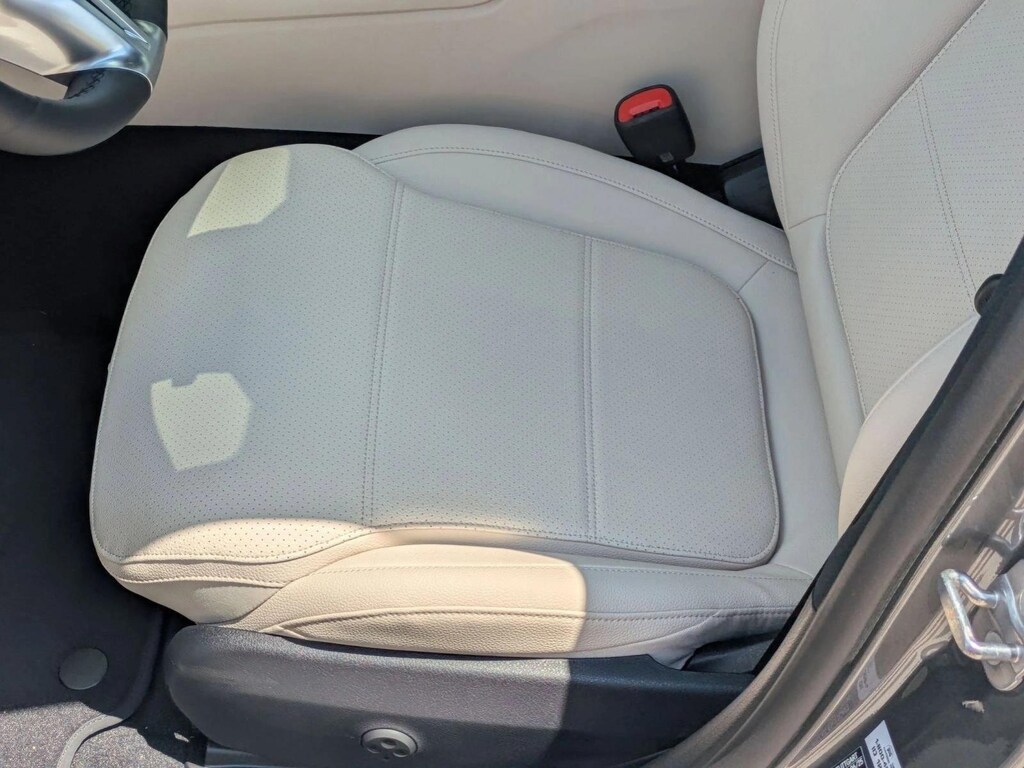 New 2025 Mercedes-Benz C-Class C 300 Sedan Sedan