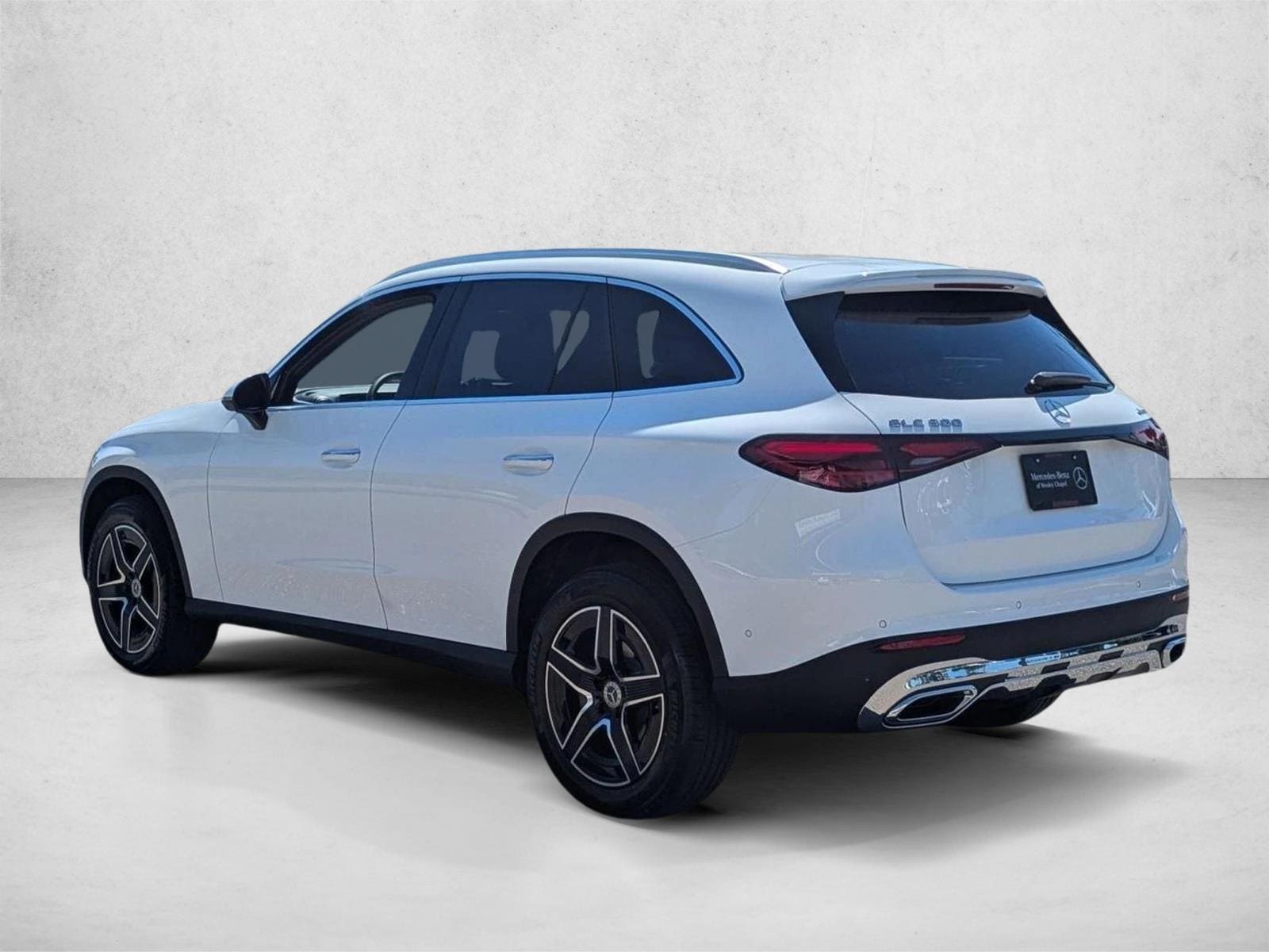 2026 Mercedes-Benz GLC Base - Photo 8