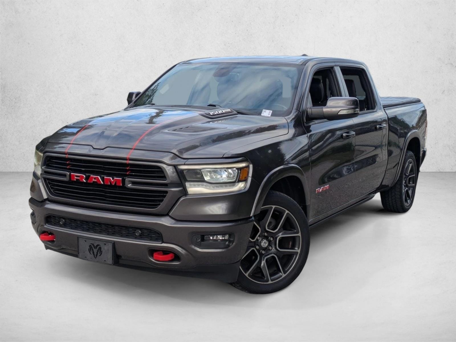 2019 RAM 1500 Laramie 4x4 Crew Cab 6'4's photo