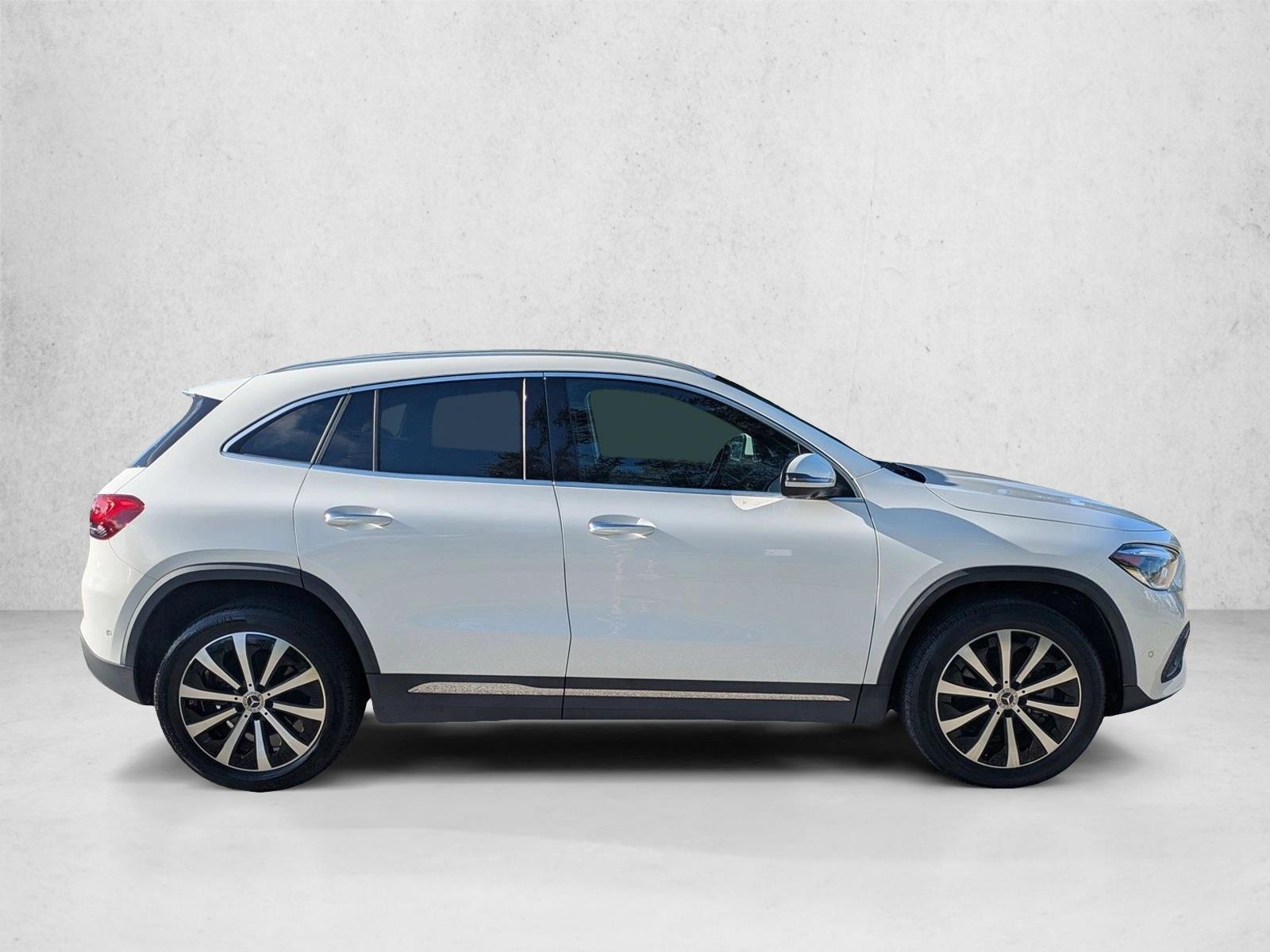 2023 Mercedes Benz GLA 250 photo 4