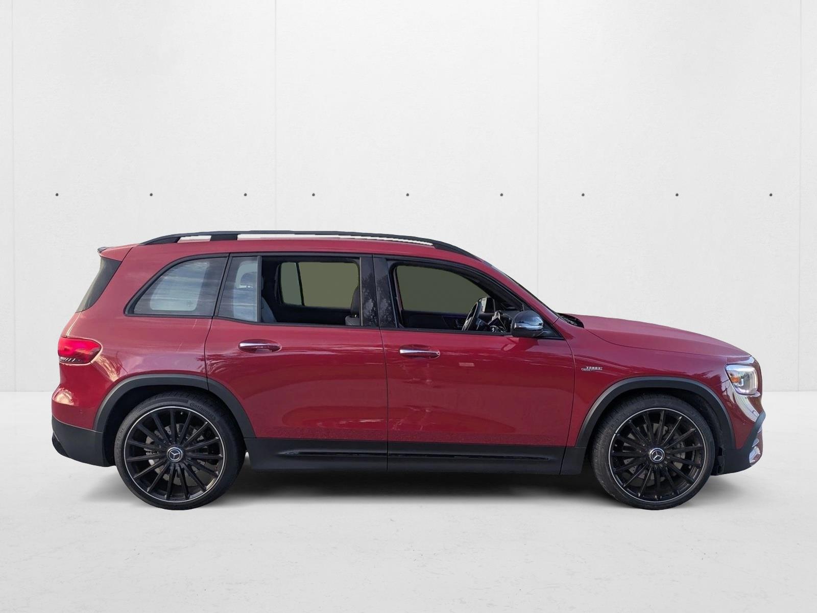 2023 Mercedes Benz GLB AMG 35 4MATIC photo 2