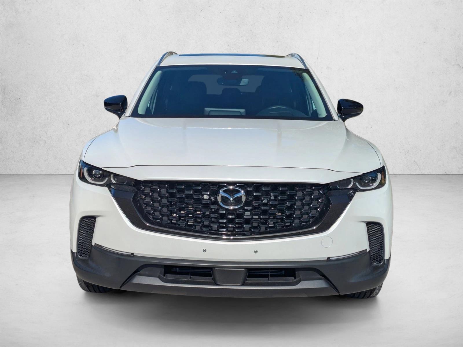 2024 Mazda CX-50 2.5 Premium Plus photo 2