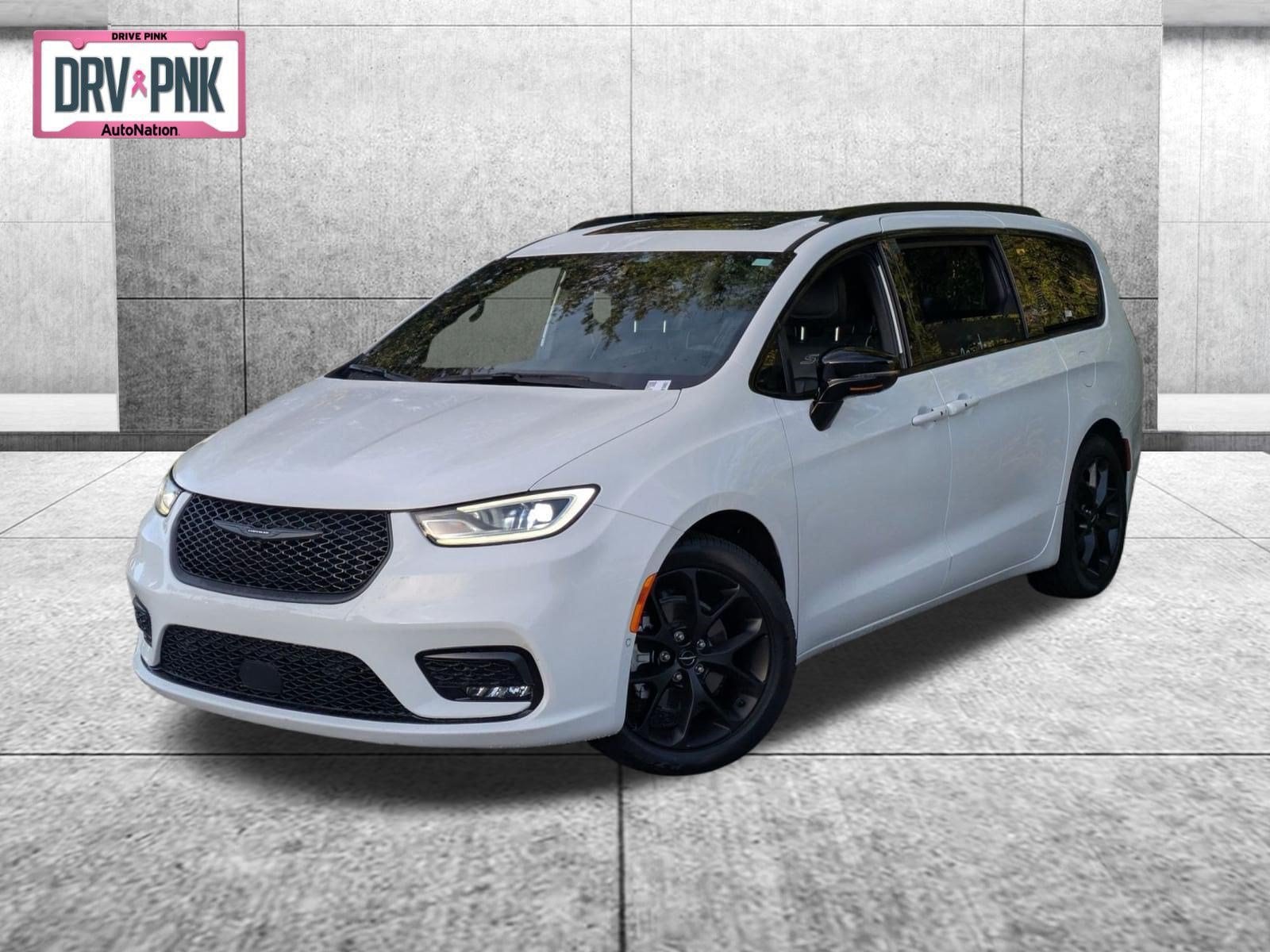 2024 Chrysler Pacifica