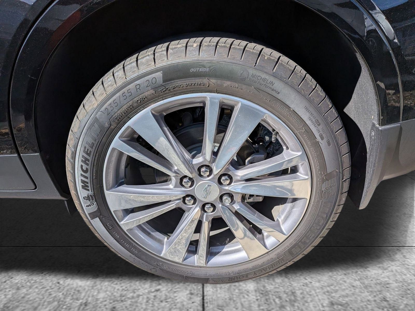 2024 Cadillac XT5 Premium Luxury photo 3