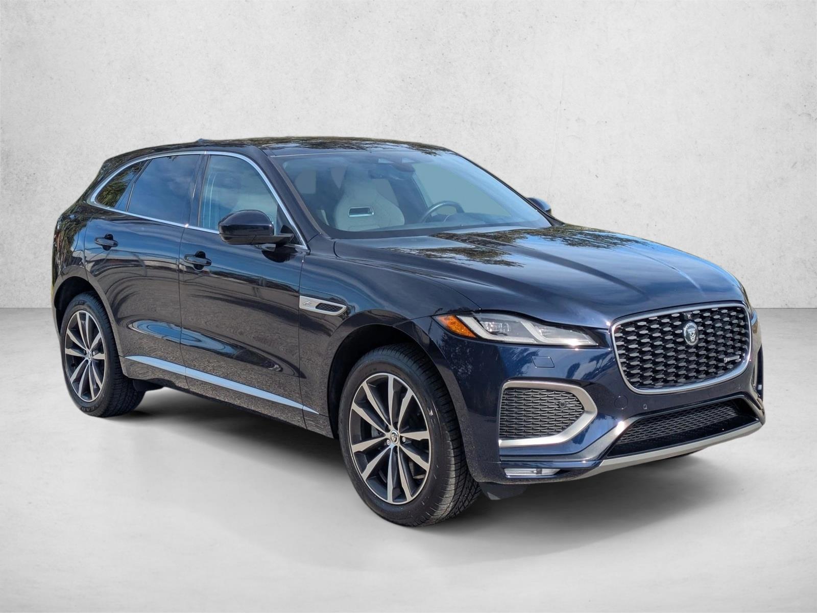 2025 Jaguar F-PACE P250 R-Dynamic S photo 3