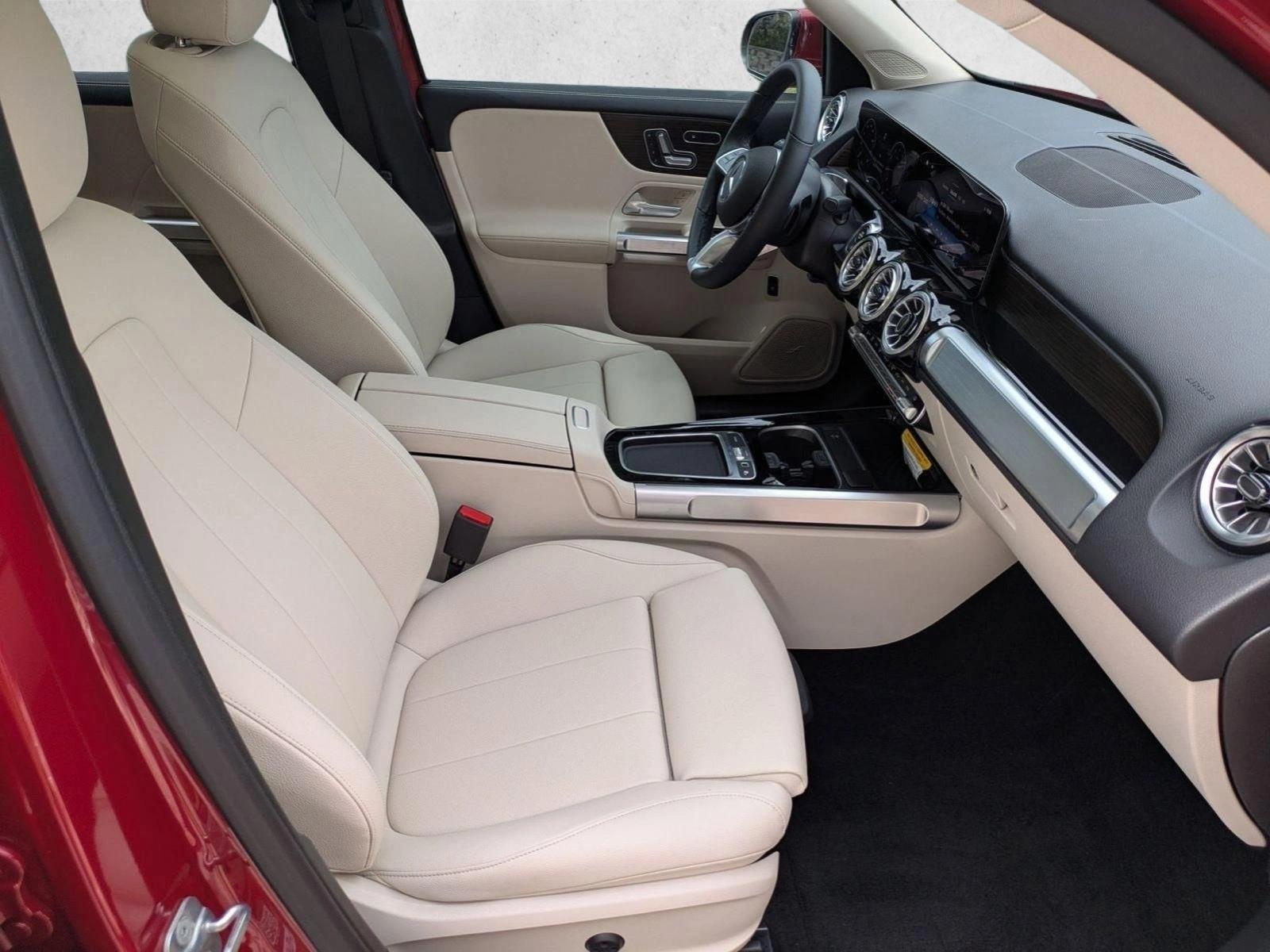 2026 Mercedes-Benz GLB GLB 250 - Photo 22