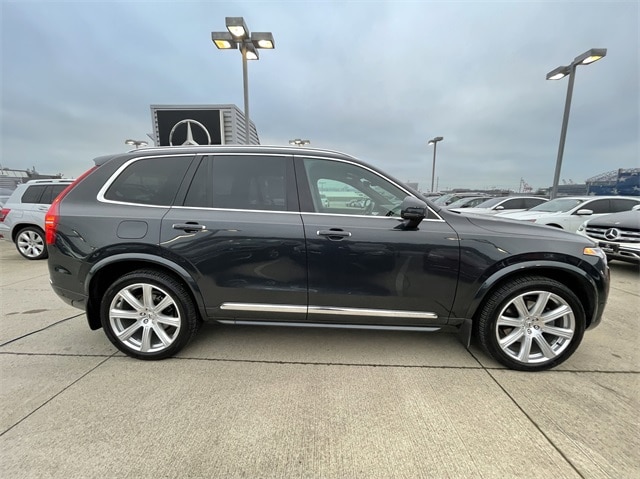 Used 2017 Volvo XC90 Inscription with VIN YV4A22PL7H1166058 for sale in Seattle, WA