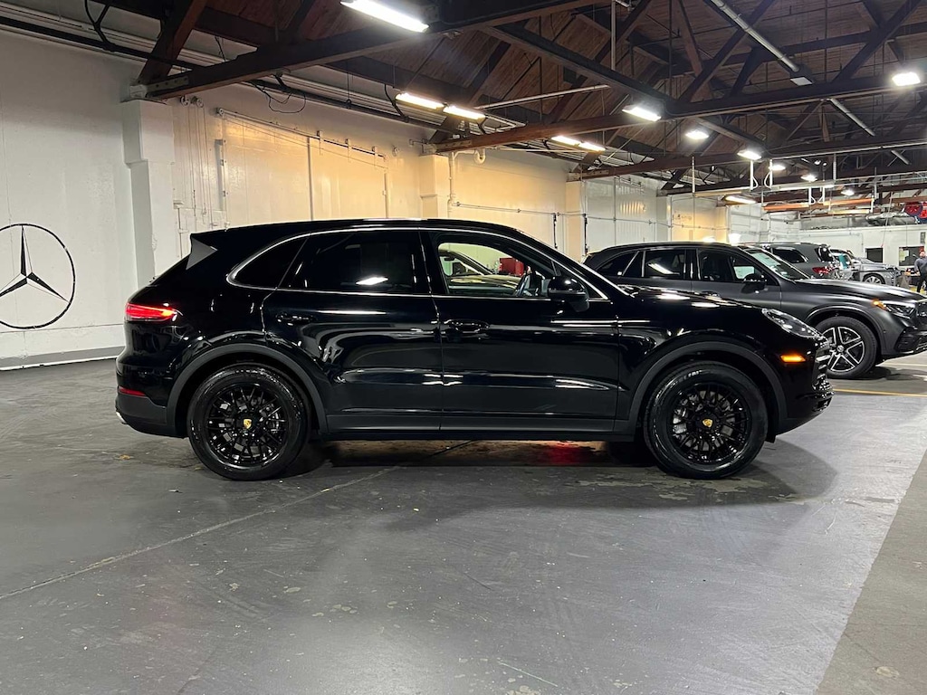 Used 2023 Porsche Cayenne AWD