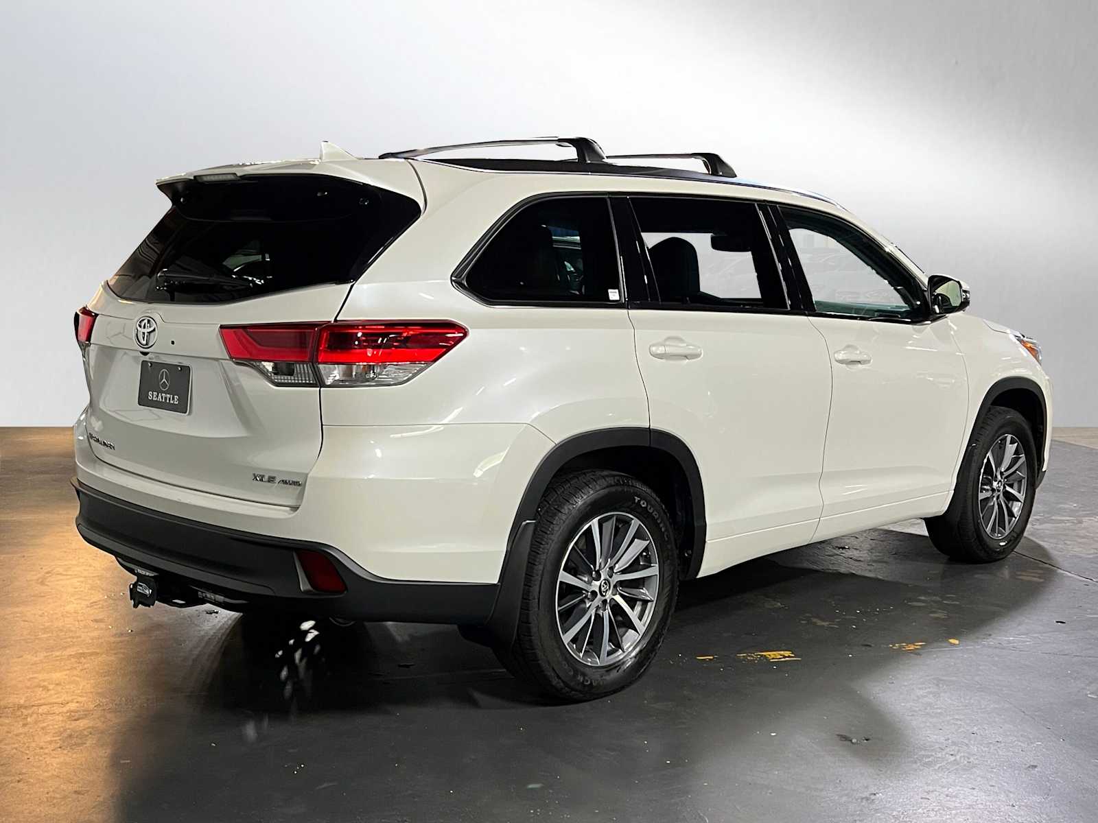 2018 Toyota Highlander XLE photo 3