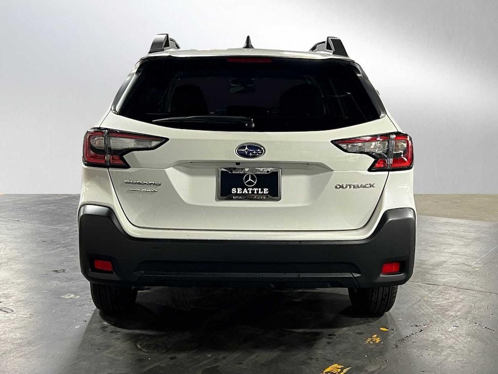 Used 2024 Subaru Outback Premium AWD
