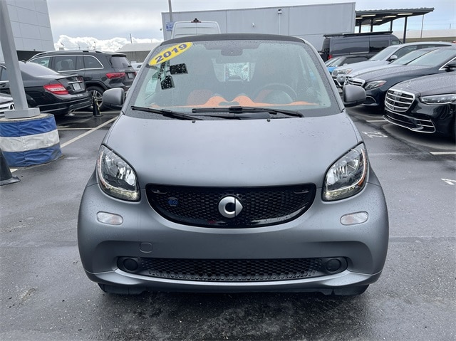 Used 2019 smart fortwo passion with VIN WMEFJ9BA3KK358087 for sale in Seattle, WA