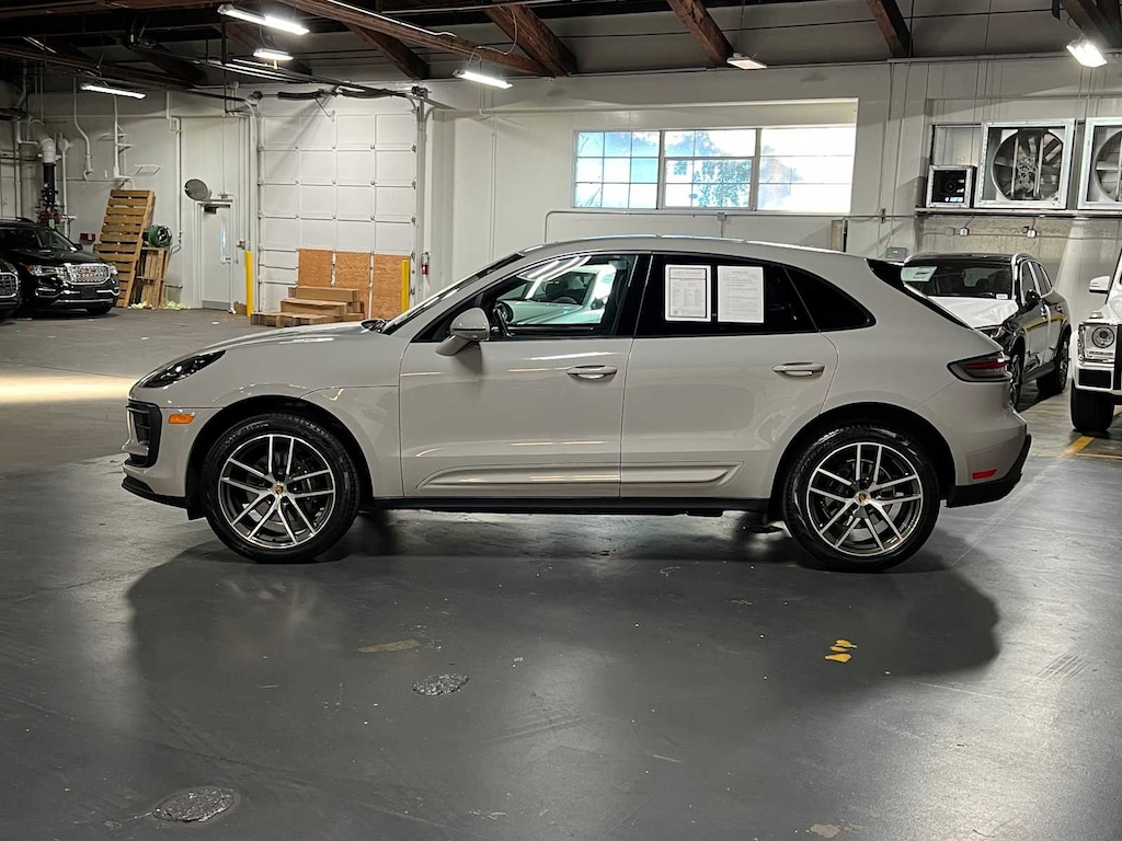 Used 2024 Porsche Macan AWD