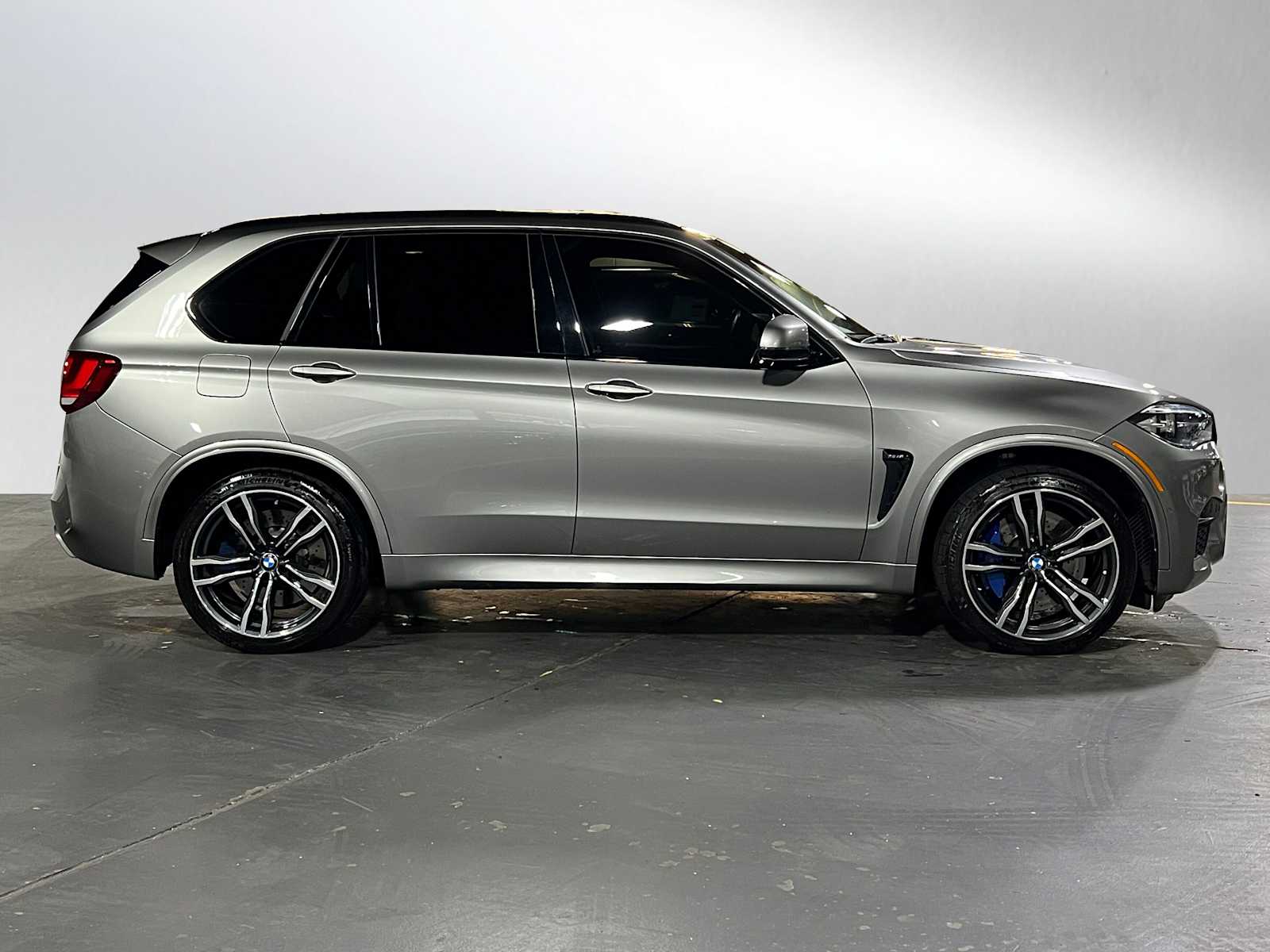 2017 Bmw X5 M photo 2