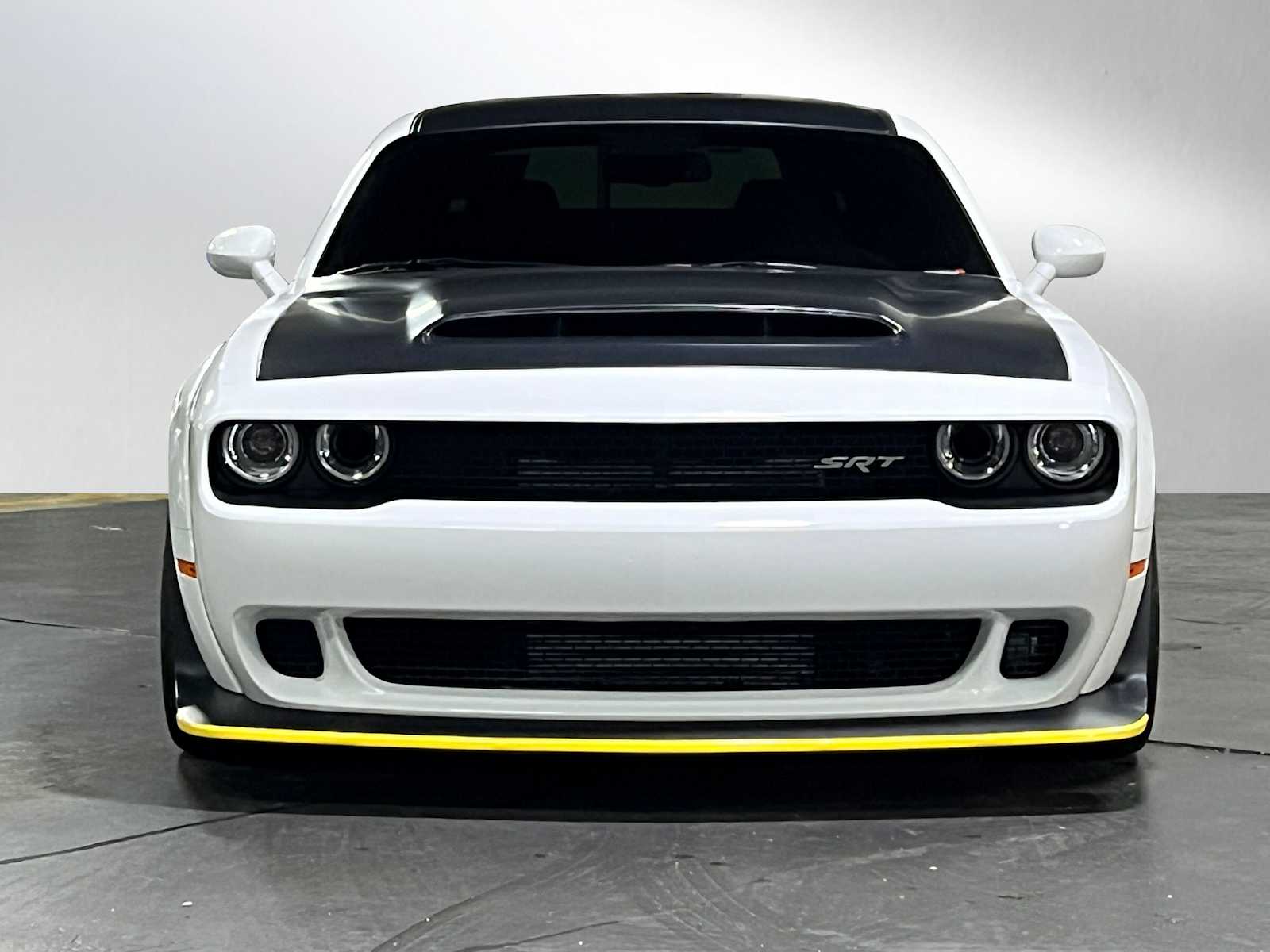 2018 Dodge Challenger SRT8 Demon photo 2