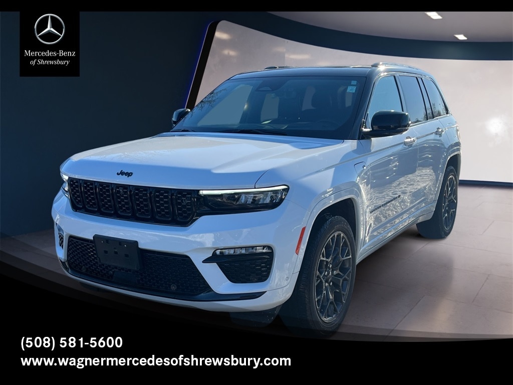 2023 Jeep Grand Cherokee Summit Reserve 4xe's photo
