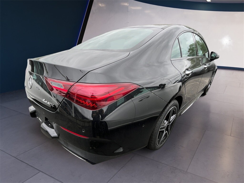 2025 Mercedes Benz CLA 250 4MATIC photo 3