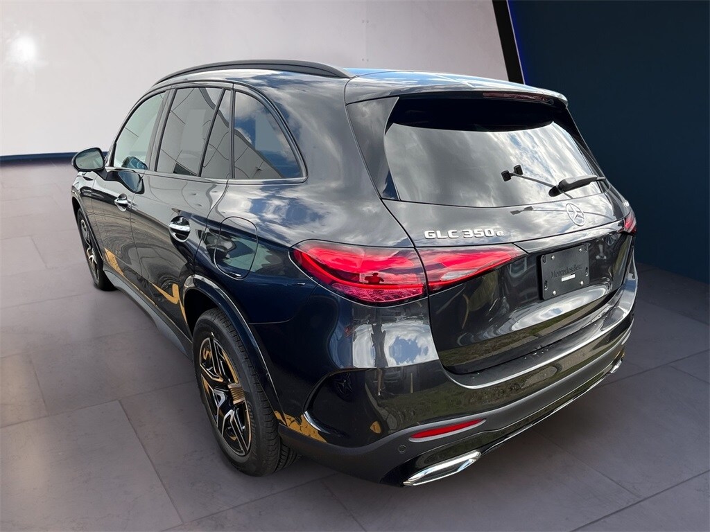 2026 Mercedes Benz GLC 350e 4MATIC photo 2