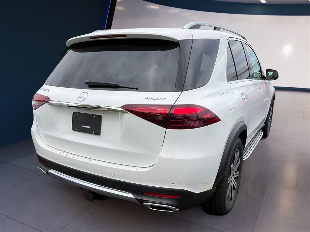 2026 Mercedes Benz GLE 350 4MATIC photo 3