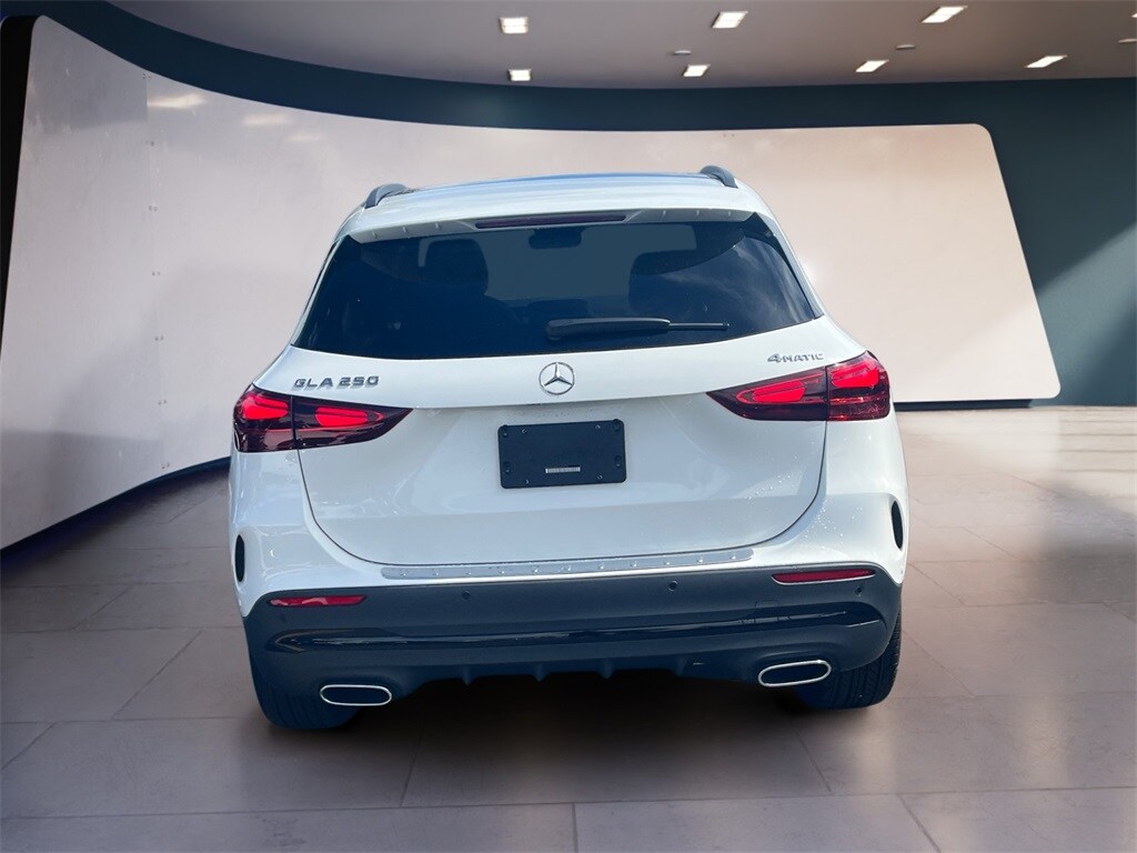 2025 Mercedes Benz GLA 250 4MATIC photo 4