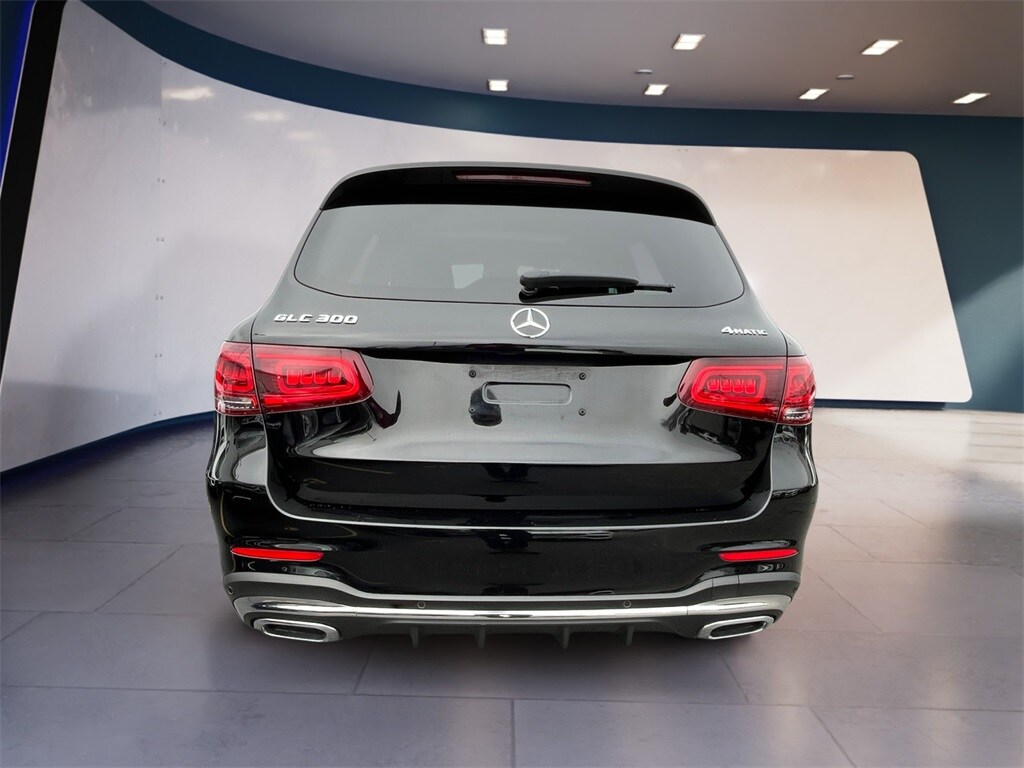2022 Mercedes Benz GLC 300 4MATIC photo 3