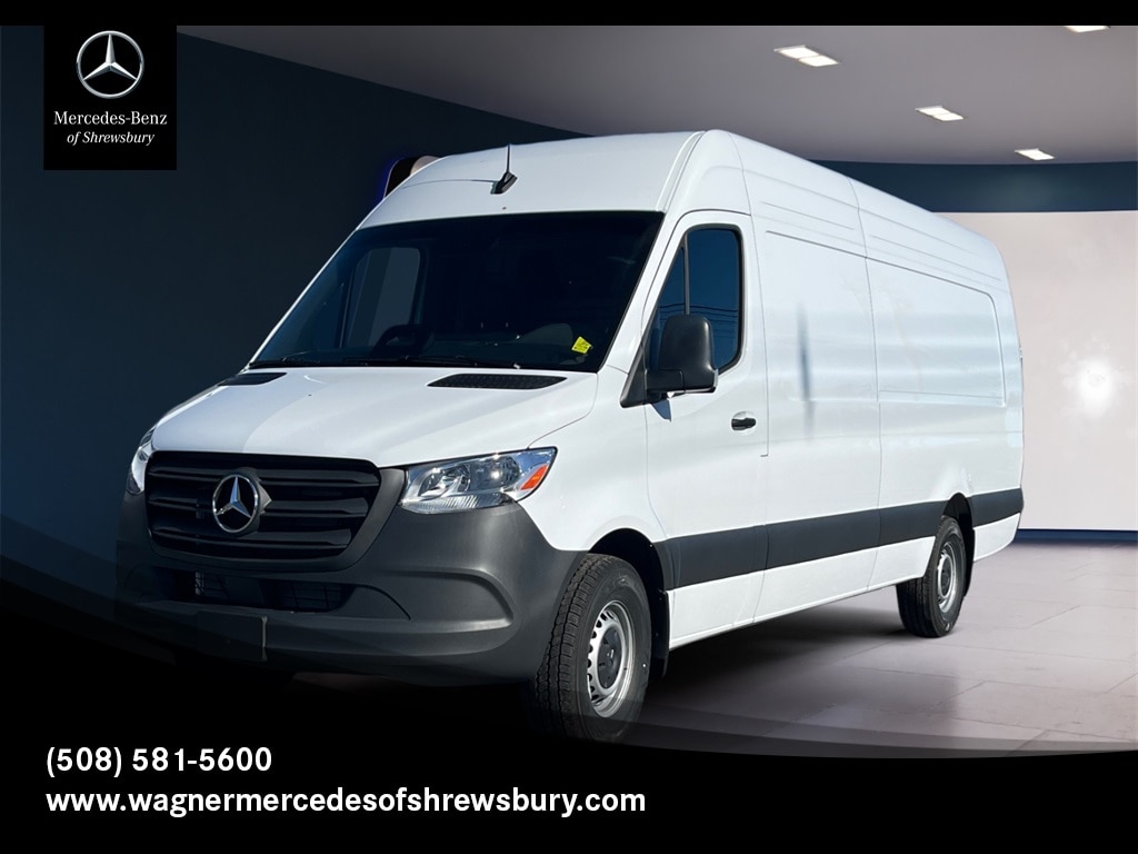 2026 Mercedes-Benz Sprinter Cargo Van Base's photo
