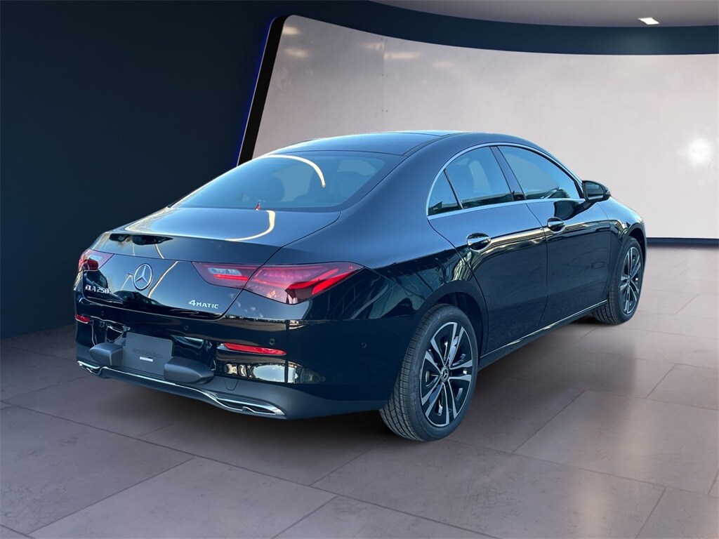 2025 Mercedes Benz CLA 250 4MATIC photo 3