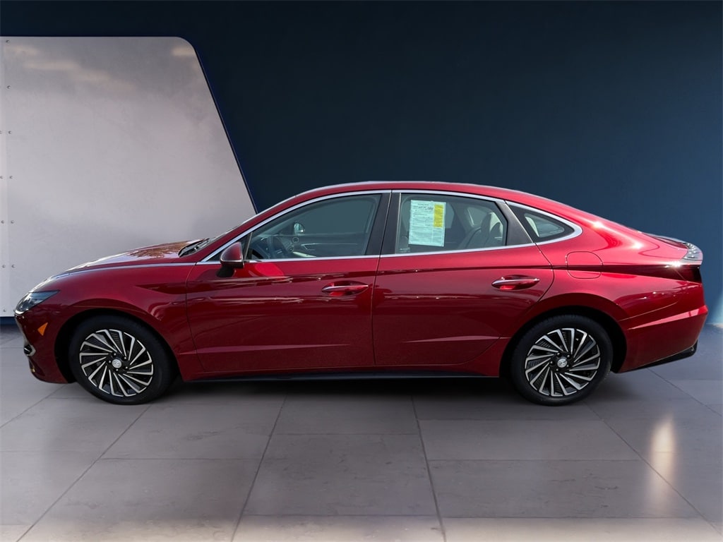 Used 2023 Hyundai Sonata Hybrid SEL Sedan