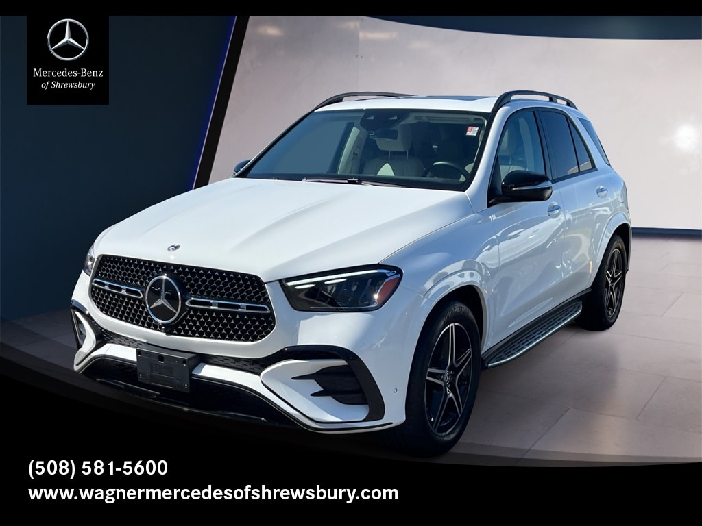 2025 Mercedes-Benz GLE GLE450E's photo