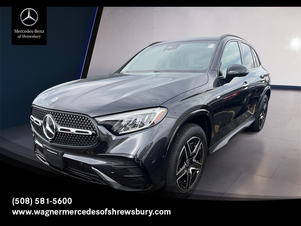 2025 Mercedes-Benz GLC Base's photo