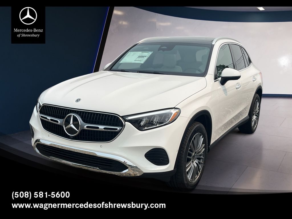 2026 Mercedes-Benz GLC Base