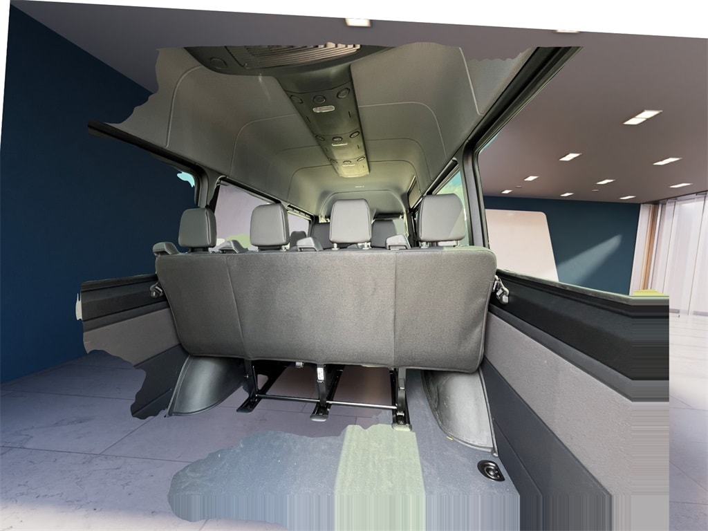 New 2025 Mercedes-Benz Sprinter 2500 Passenger 170 WB Minivan/Van