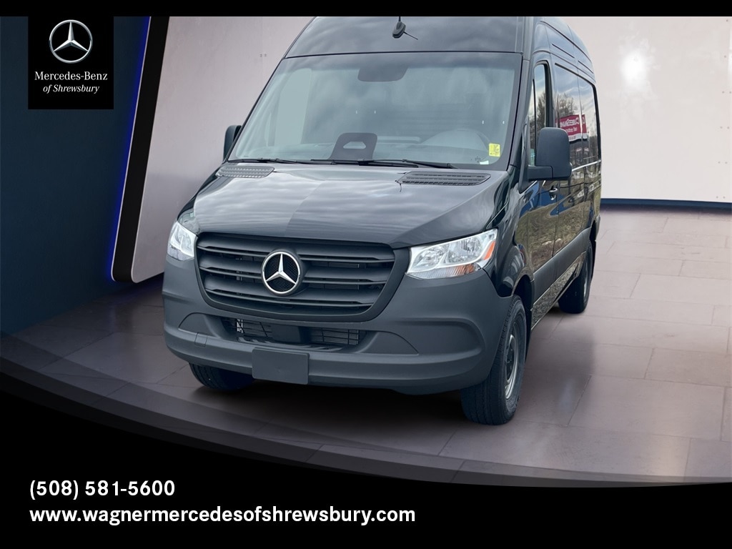 2025 Mercedes-Benz Sprinter 2500 Cargo 144 WB