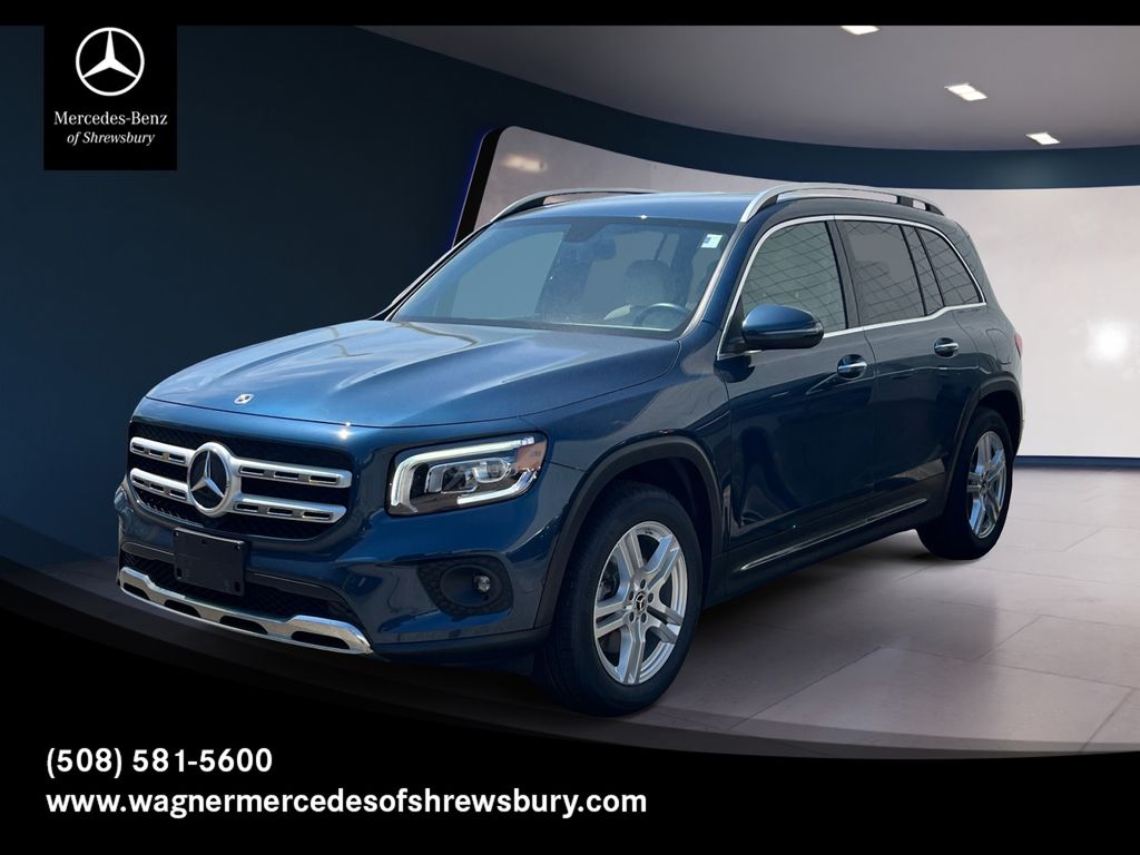 2021 Mercedes-Benz GLB GLB250 4MATIC's photo