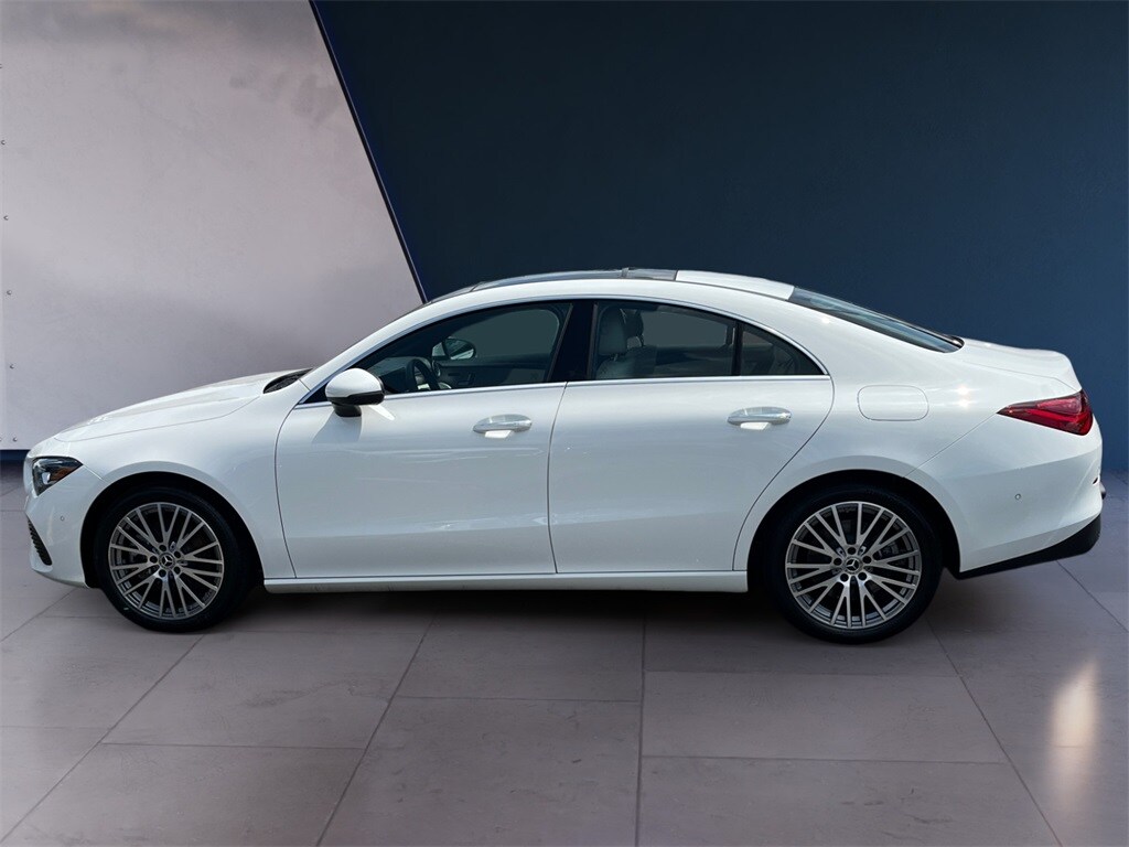 2025 Mercedes Benz CLA 250 4MATIC photo 2