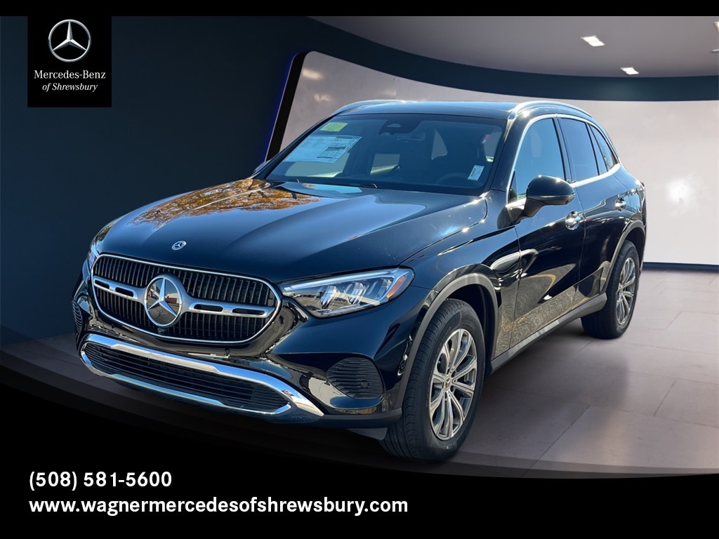 2026 Mercedes-Benz GLC Base's photo