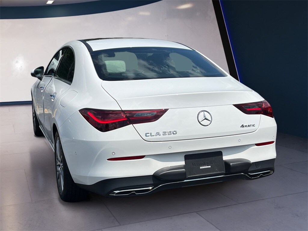 2025 Mercedes Benz CLA 250 4MATIC photo 3
